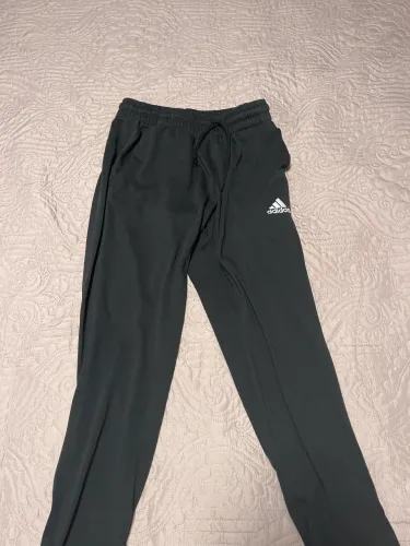 Calça Adidas - Tamanho P - Usada
