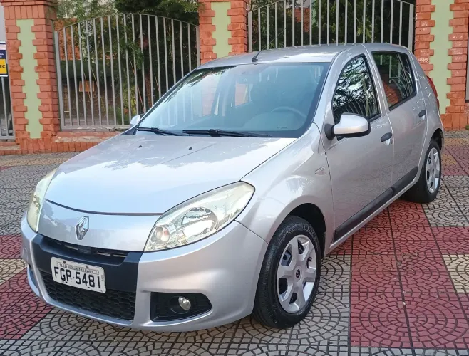 Renault Sandero Expression Hi-flex 1.6 8V 5P 2013