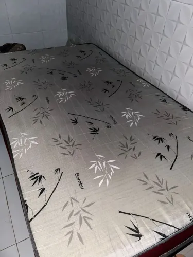 Cama de solteiro box