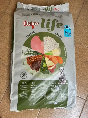 Ração Quatree Life cães adultos raças médias e grandes