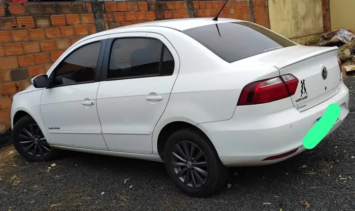 Volkswagen Voyage I Motion Comf/hghli.1.6 T.flex 8V 2015