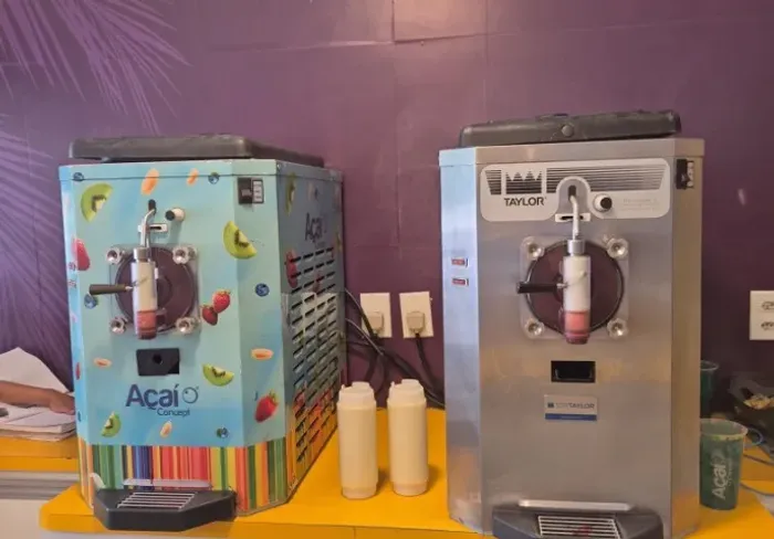 02 (Duas) Máquinas Sorvete / Açaí Frozen 