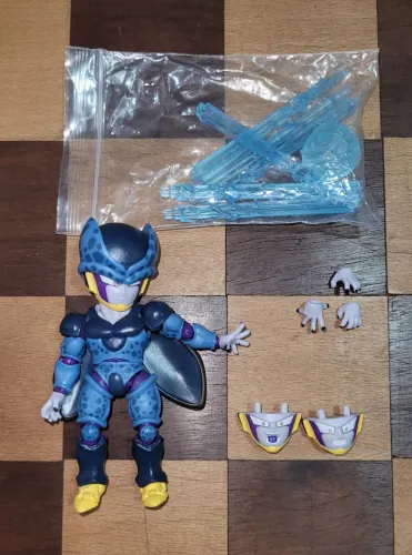Cell Jr Kw na Escala com Bandai TonsenToyarts Demoniacal Fit SH Figuarts