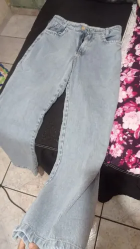 Calça jeans nova wide leg da Gaven