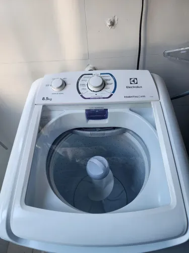 OPORTUNIDADE..máquina de lavar 8.5kg
