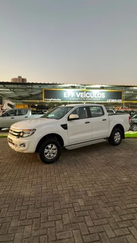 Ford Ranger XLS 2.5 16V 4X2 CD Flex 2013