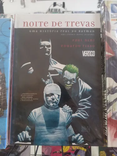 NOITE DE TREVAS