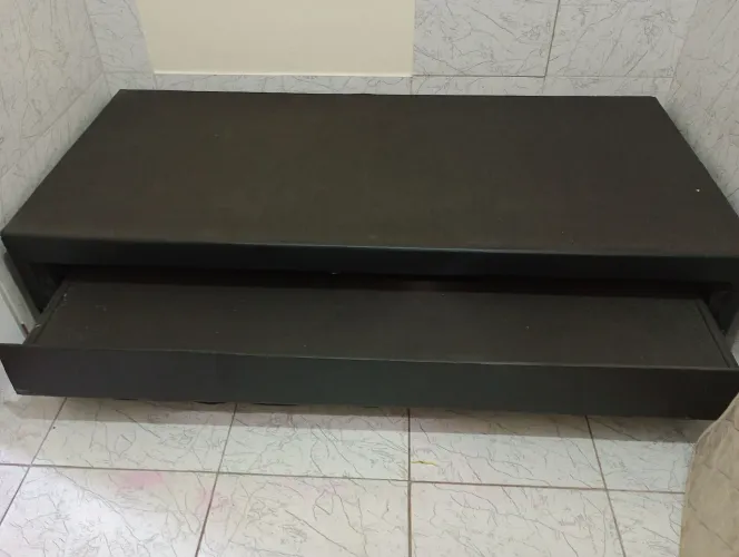 Cama solteiro com auxiliar