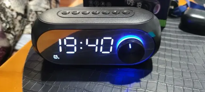 Despertador rádio-relógio FM, Bluetooth portátil, subwoofer sem fio, mini woofers
