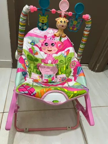 Cadeira de Descanso Musical FunTime New Maxi Baby cor rosa