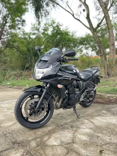 Bandit 650s muito ZERA!!!