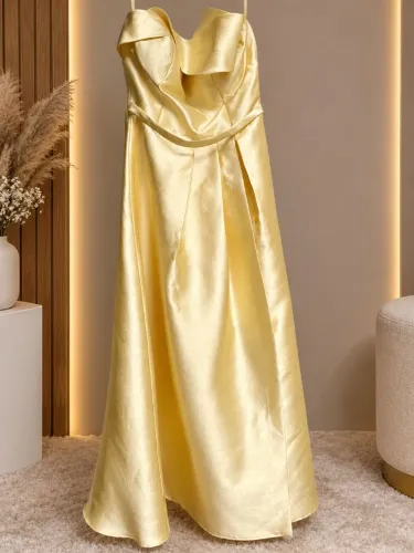 Vestido a venda