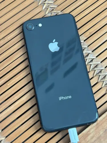 IPhone 8