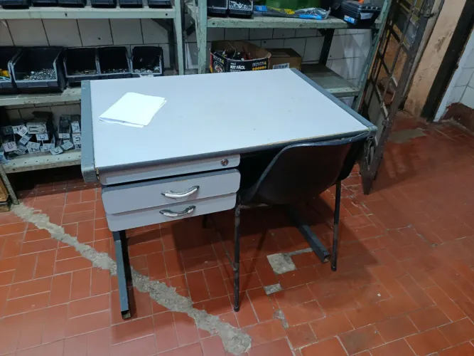 Mesa de escritório 