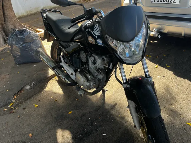 Vendo Titan 150ex 2011