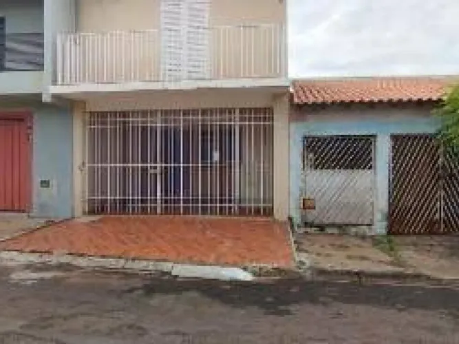 Casa 101 m² - San Fernando Valley - Assis - SP