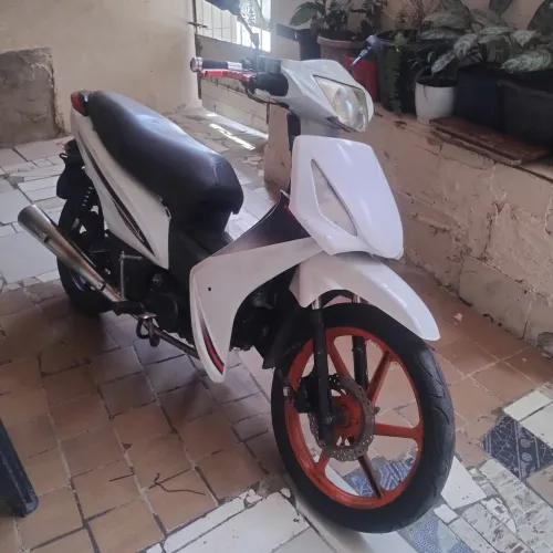 VENDO MOTO MARVA VIP 75C