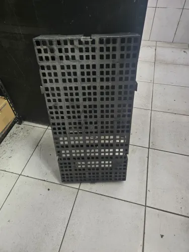 PALET 0,82 x 0,41 TOTAL 15 PEÇAS
