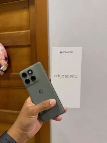 Lindo EDGE 60 PRÓ 512/12 RAM