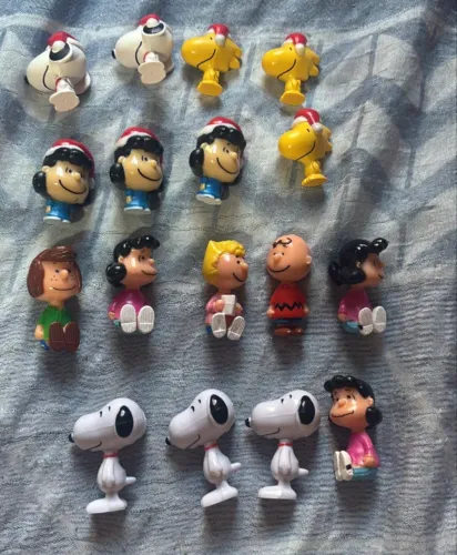 Bonecos Snoopy - anúncio teste 