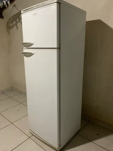 Geladeira Dako Duplex - Funcionando Bem