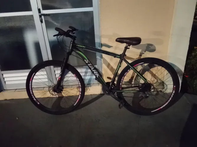 Vendo uma bicicleta aro 29