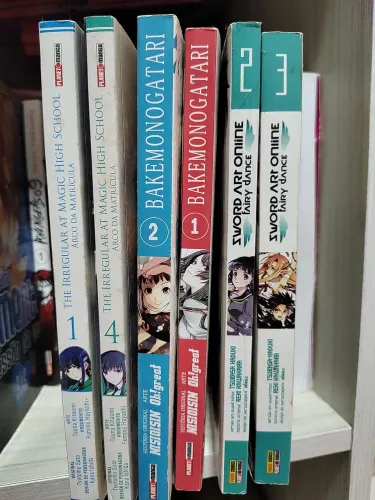 The Irregular Magic, vol 1 e 4, e SAO Fairy Dance 3 e 4, - Bakemonogatari 1 & 2