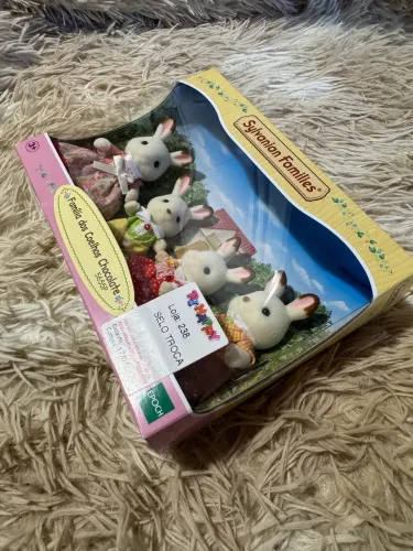 Sylvanian families coelhos chocolate ?