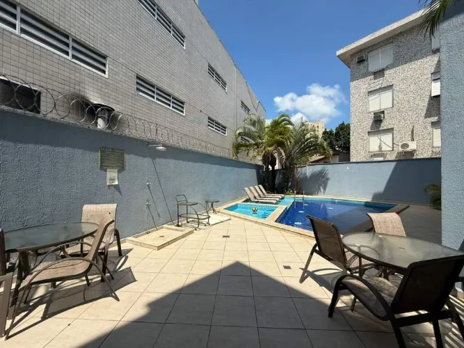 Comprar Casa em Condominio Ponta da Praia com piscina