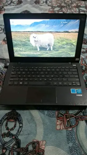 Vendo notebook asus