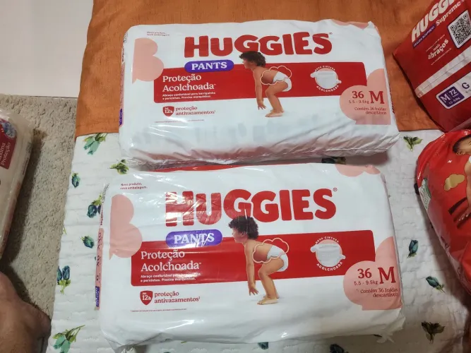 Fralda Huggies Proteção Acolchoada M Pants 36 un (2 pacotes)