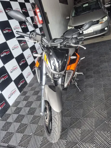 YAMAHA FAZER 250 2025
