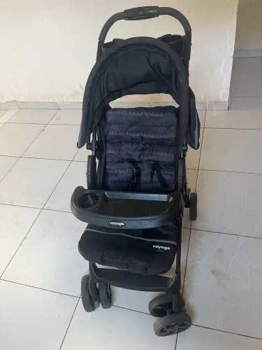 Carrinho de bebê