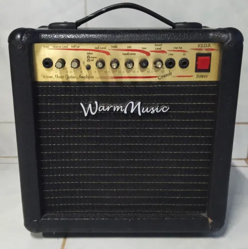 Cubo de guitarra warm música.