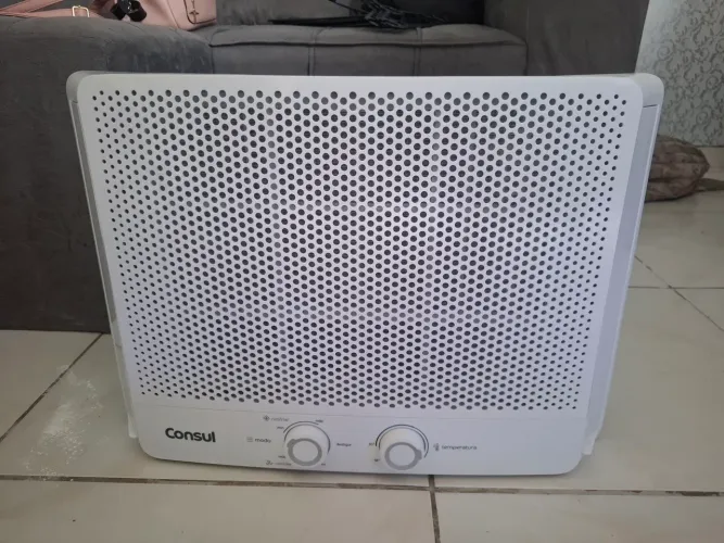 Ar Condicionado Caixa Consul 7500 BTUs 110v