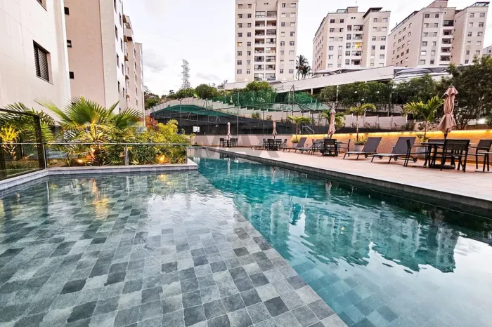 Apartamento de Frente à Venda no Jardins do Buritis | 3 Quartos, Suíte, Piso Laminado e Po