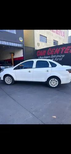 Fiat Grand Siena Essence 1.6 Flex 16V 2016