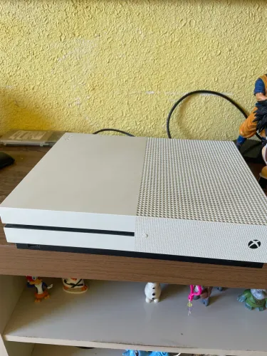 Vendo xbox one s