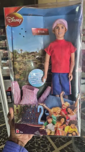 Boneco Ryan de High School Musical 2