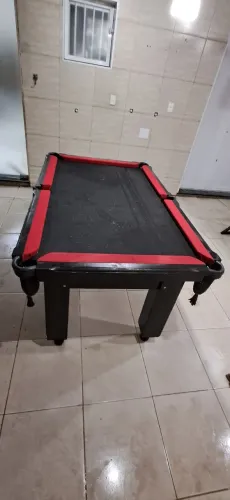 Mesa de sinuca, novinha usada poucas vezes 