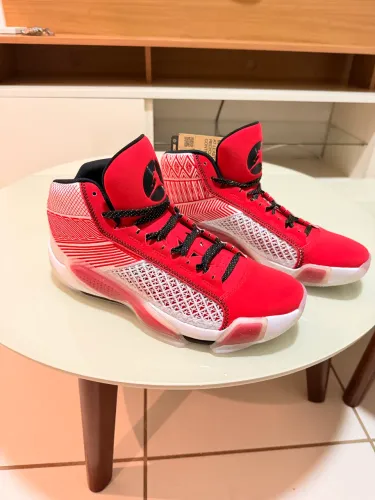 AIR JORDAN 38 XXXVIII Vermelho e Branco