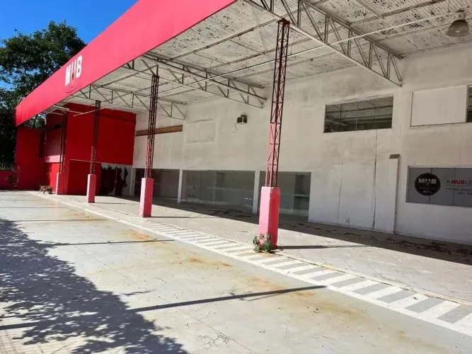 Loja para alugar na Rodovia Amaral Peixoto, Baldeador, Niterói - RJ