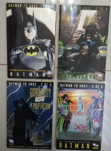 Hq Coleção Batman 70 Anos /Panini DC Comics - Vol 1 a 4 EXCELENTES 2009/2010 raro Ba tcave