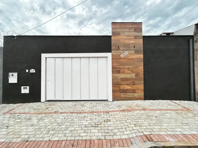 Casa a venda Uberaba, 4 quartos, 2 vagas