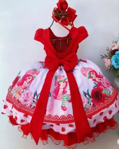 Vestido moranguinho