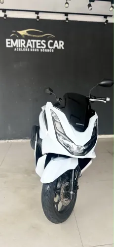PCX 2025