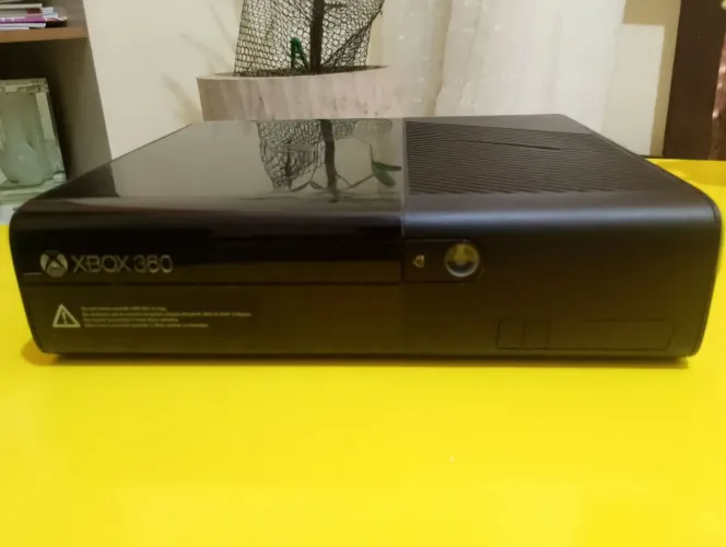 Xbox 360 super slim bloqueado