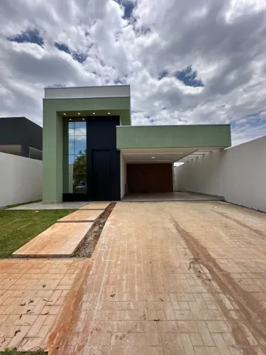 Linda casa térrea no Residencial Villa Suíça