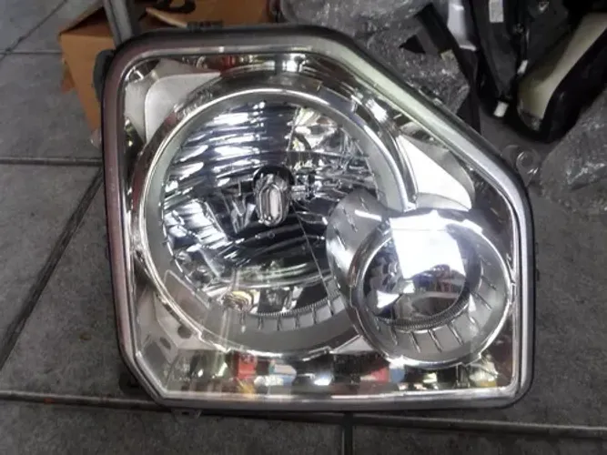 Farol Esquerdo Jeep Cherokee Sport 2008/13 Esquerdo