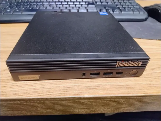 Mini PC Lenovo M70Q Gen4